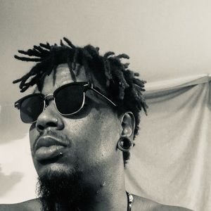 Meet your Posher, Augustin